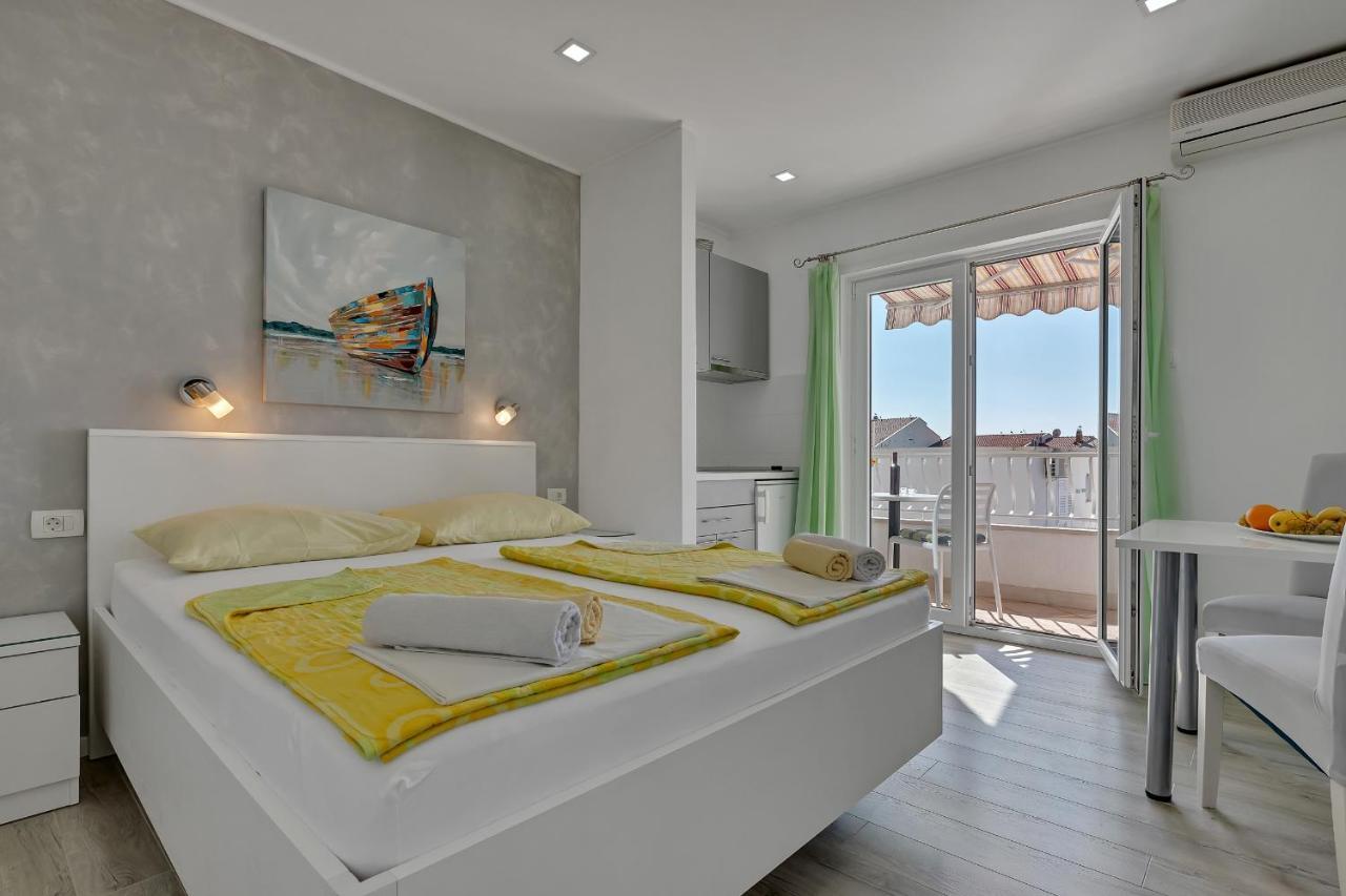 Apartments Zorica Tučepi Eksteriør billede