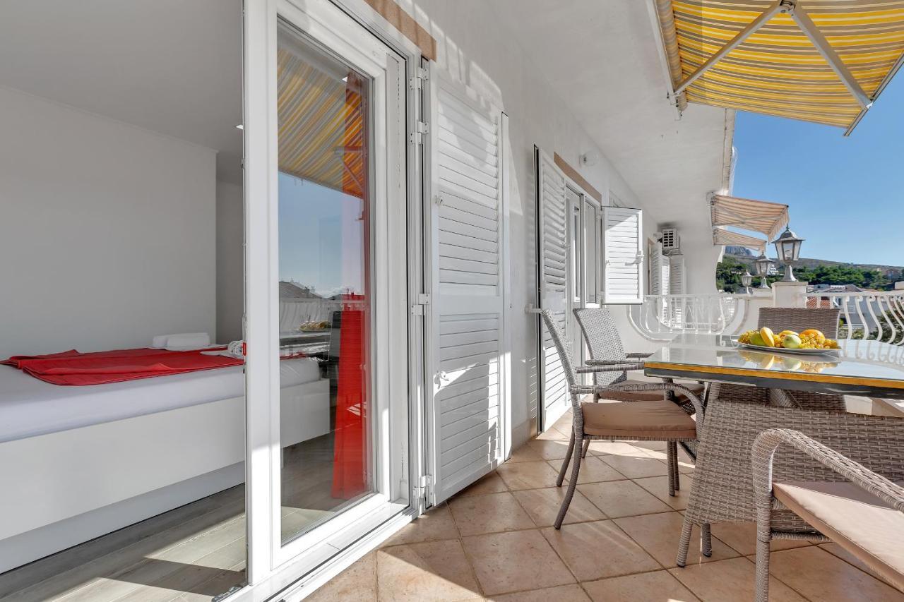 Apartments Zorica Tučepi Eksteriør billede