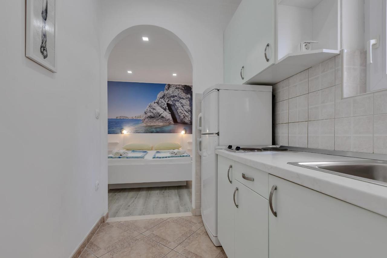 Apartments Zorica Tučepi Eksteriør billede