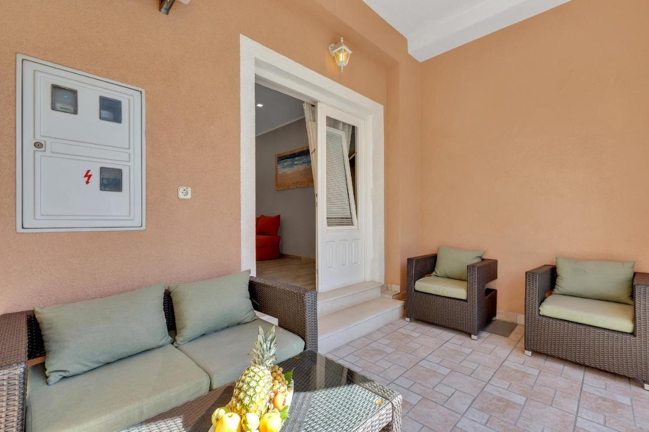 Apartments Zorica Tučepi Eksteriør billede