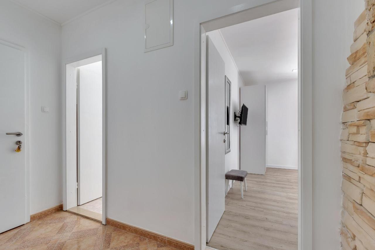 Apartments Zorica Tučepi Eksteriør billede