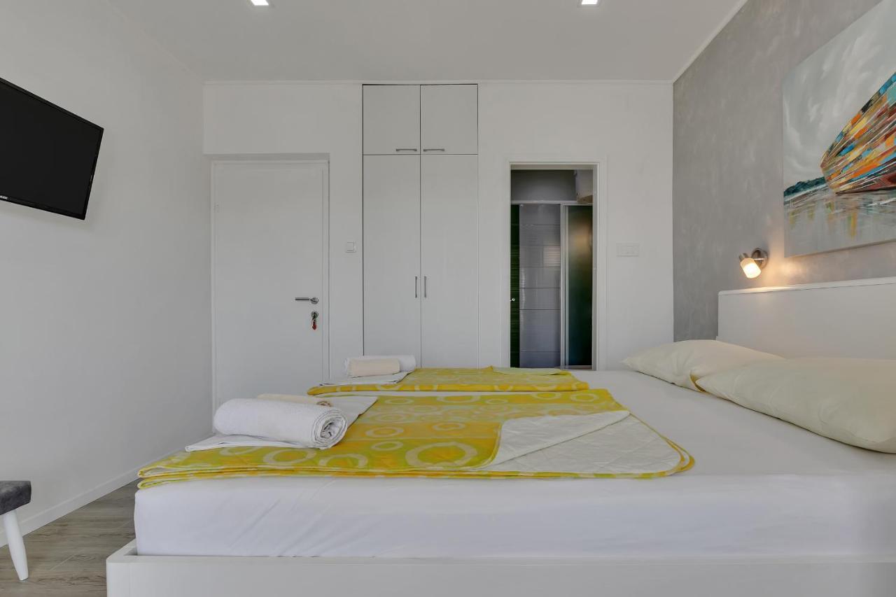 Apartments Zorica Tučepi Eksteriør billede
