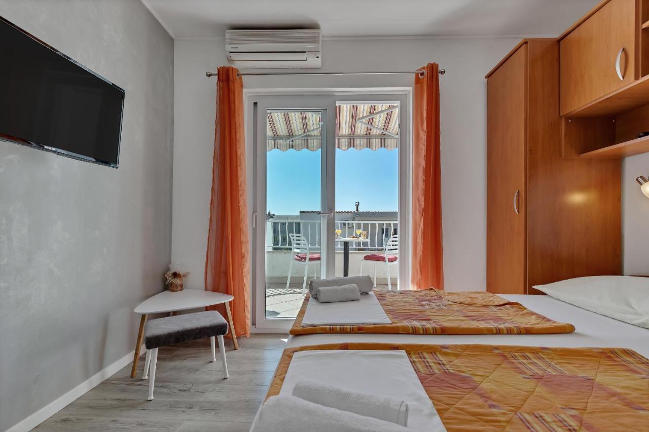 Apartments Zorica Tučepi Eksteriør billede