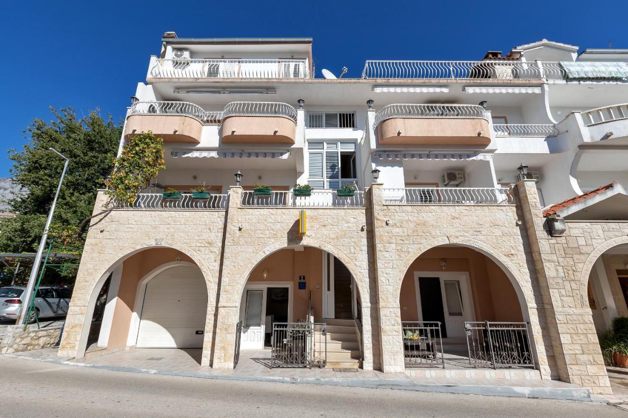 Apartments Zorica Tučepi Eksteriør billede